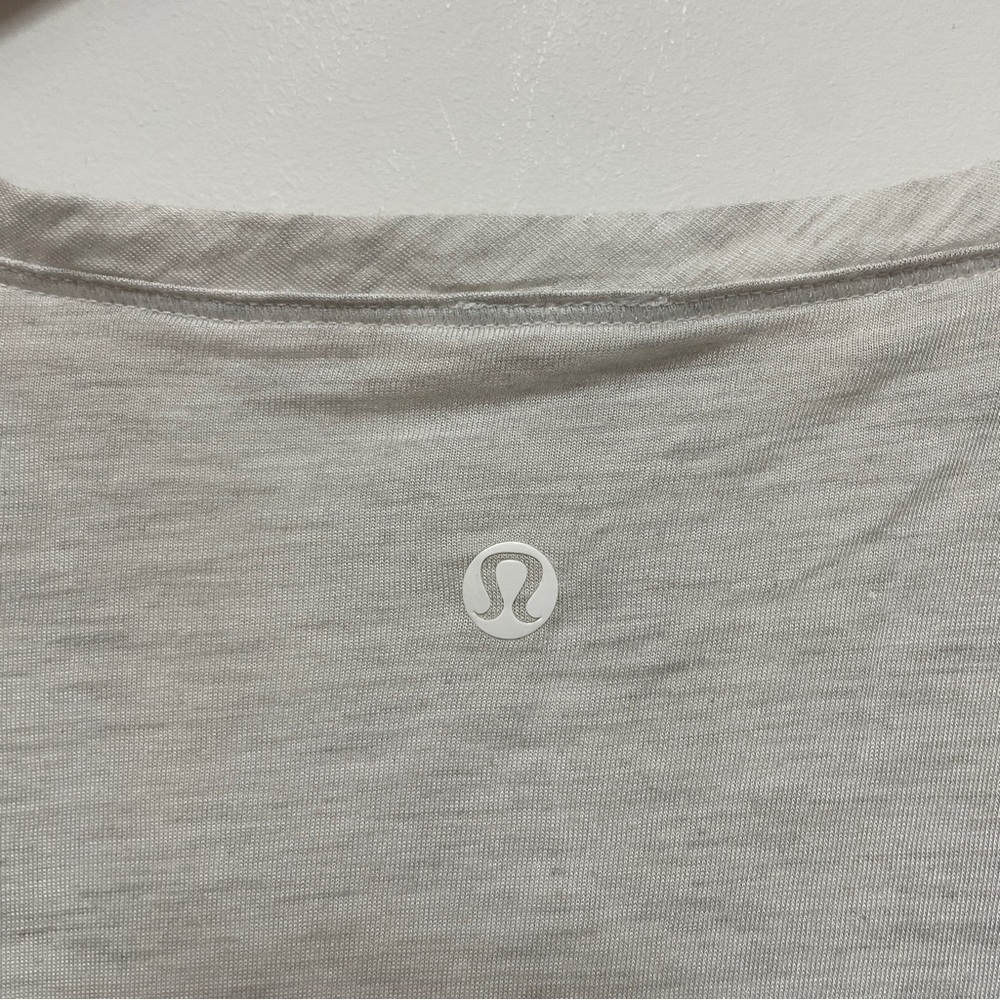 Lululemon Top - Picture 4 of 4